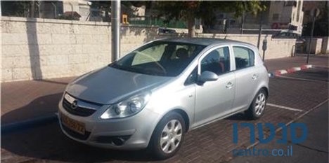 2011' Opel Corsa photo #2