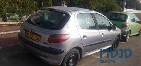 2001' Peugeot 206 206 פיג'ו photo #1