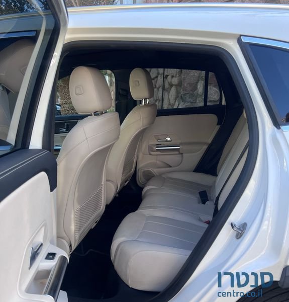 2021' Mercedes-Benz GLA מרצדס photo #5