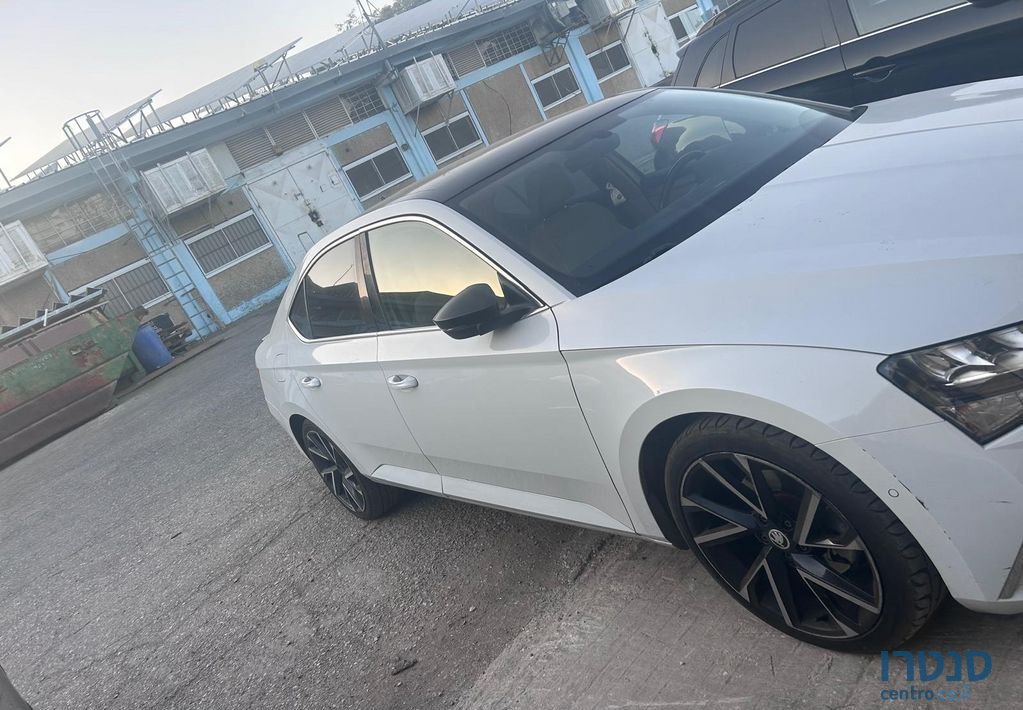 2021' Skoda Superb סקודה סופרב photo #1