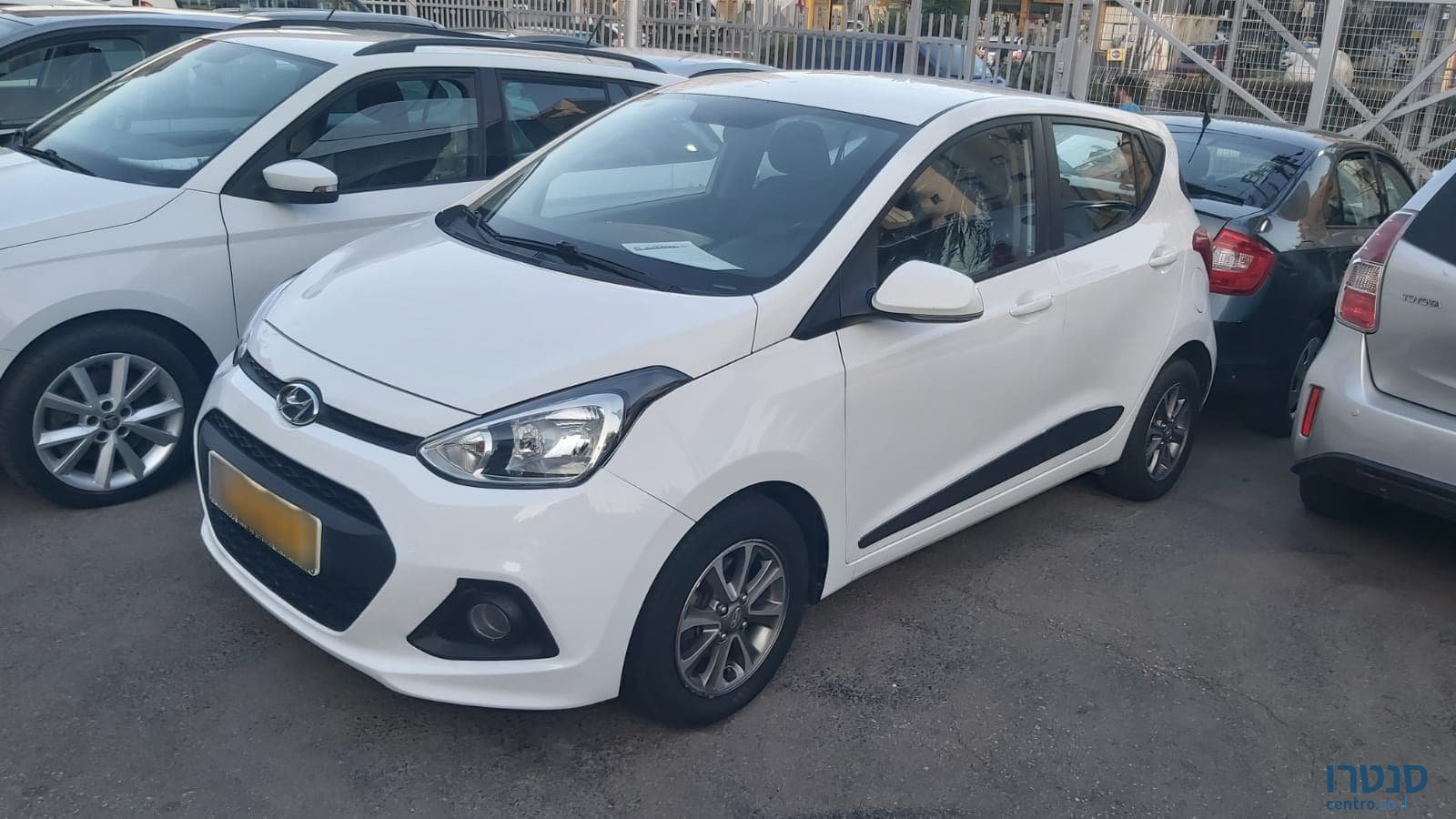 2015' Hyundai i10 photo #1