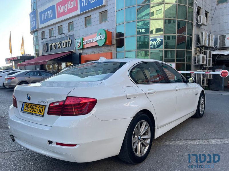 2017' BMW 5 Series ב.מ.וו סדרה 5 photo #3