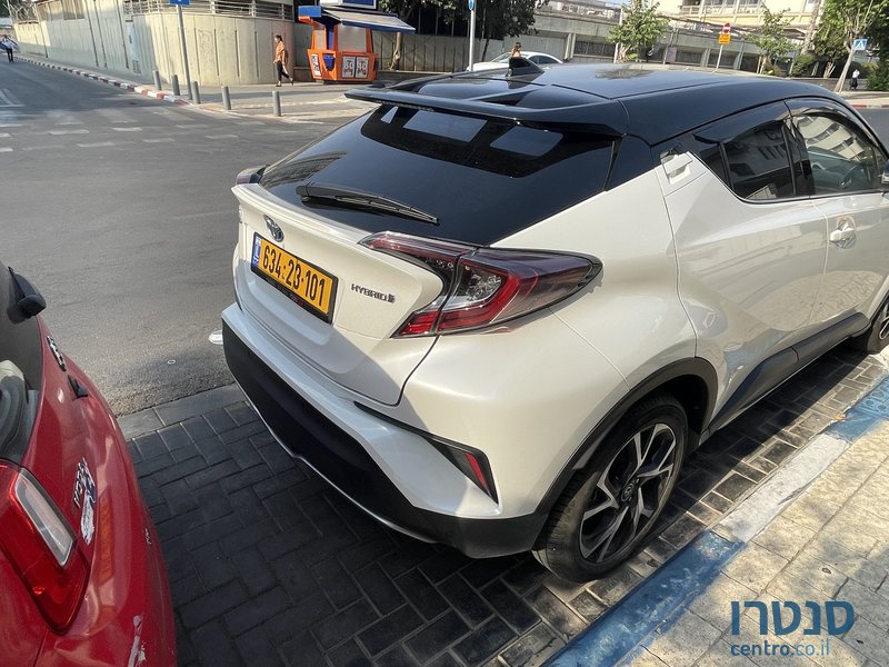 2019' Toyota C-Hr טויוטה photo #4