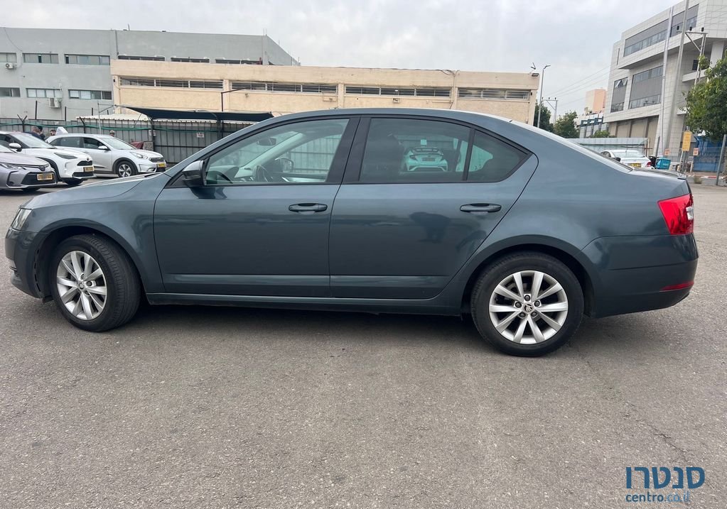 2019' Skoda Octavia סקודה אוקטביה photo #6
