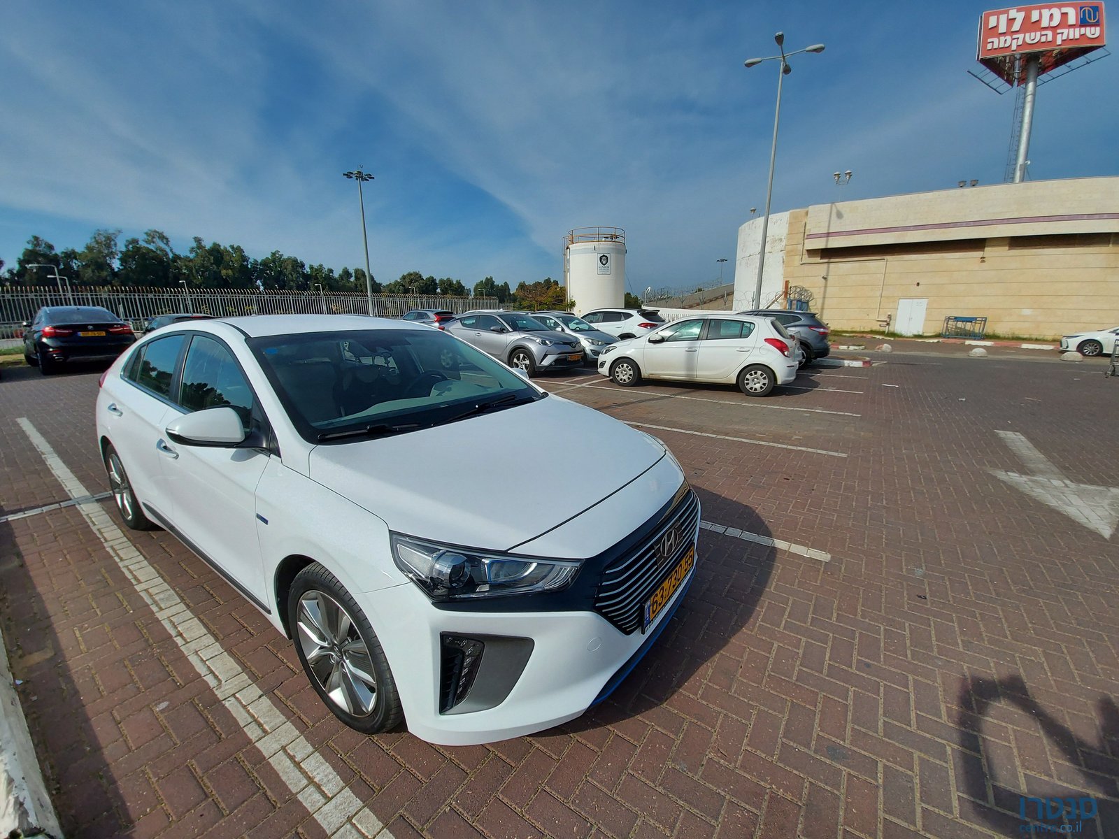 2017' Hyundai Ioniq יונדאי איוניק photo #1