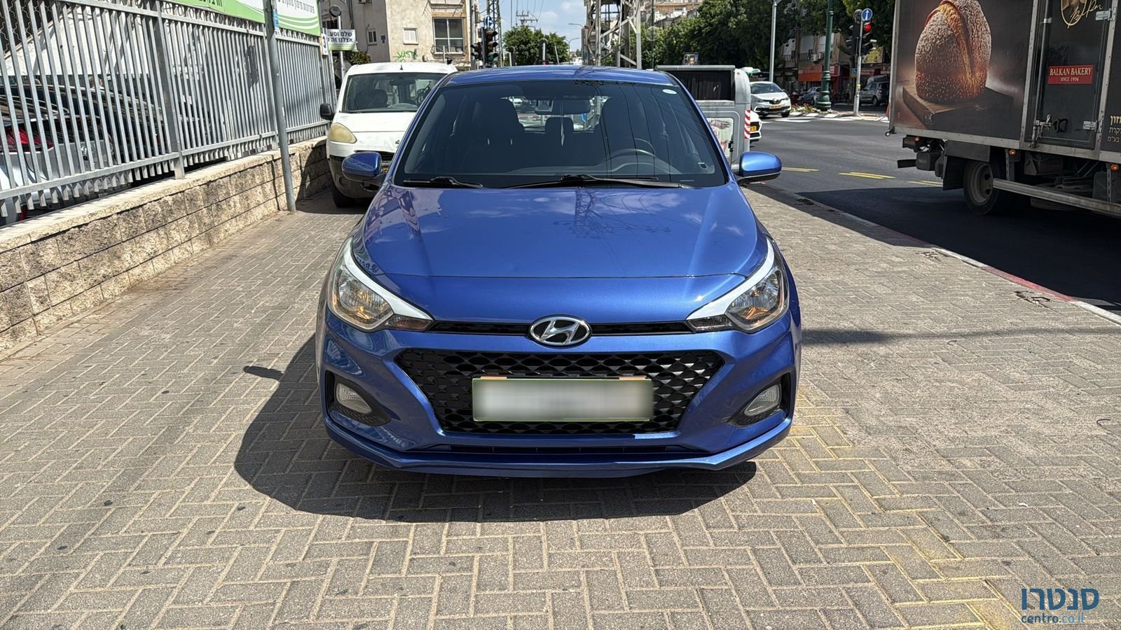 2019' Hyundai i20 photo #1