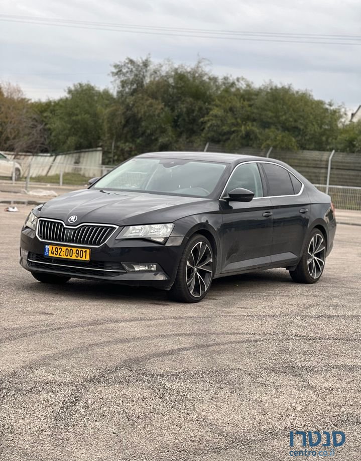 2018' Skoda Superb סקודה סופרב photo #4