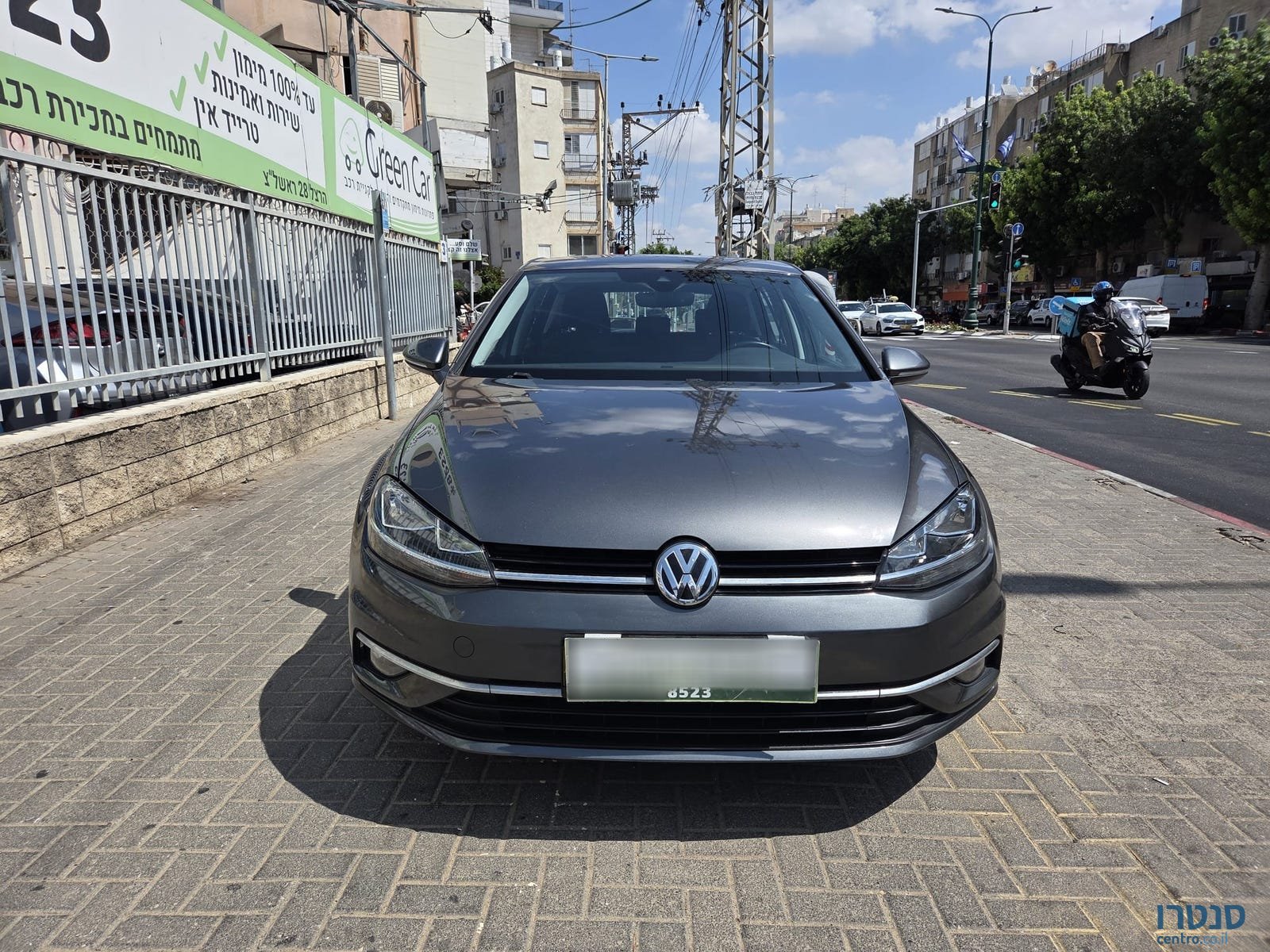 2019' Volkswagen Golf photo #4