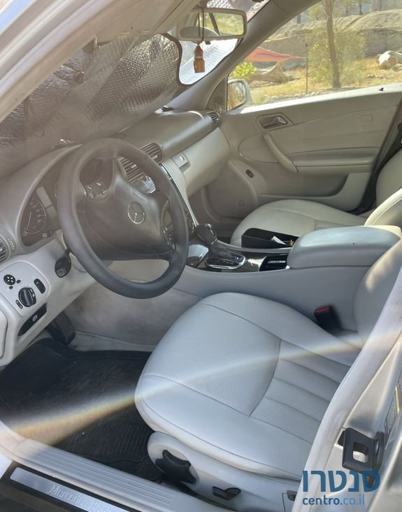 2005' Mercedes-Benz C-Class מרצדס photo #4