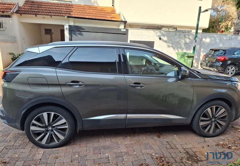 2020' Peugeot 3008 פיג'ו photo #2