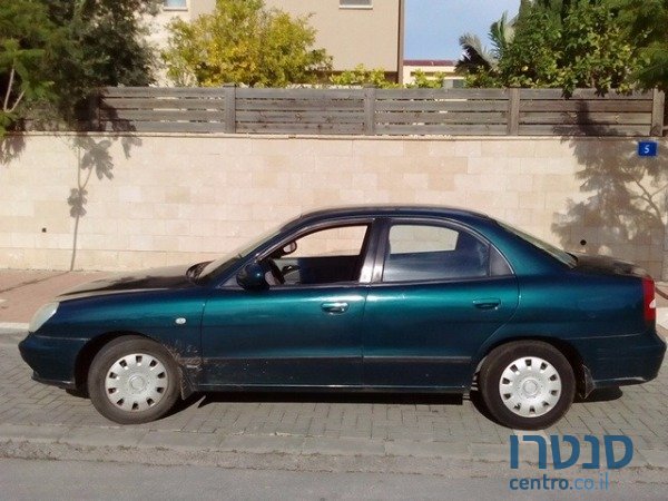 2001' Daewoo Nubira photo #3