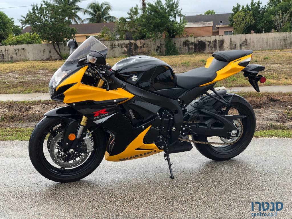 2017' Suzuki 750cc photo #1