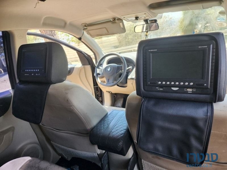 2010' Renault Clio רנו קליאו photo #4