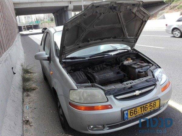 2005' Chevrolet Aveo photo #2