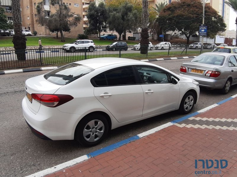 2016' Kia Forte photo #3