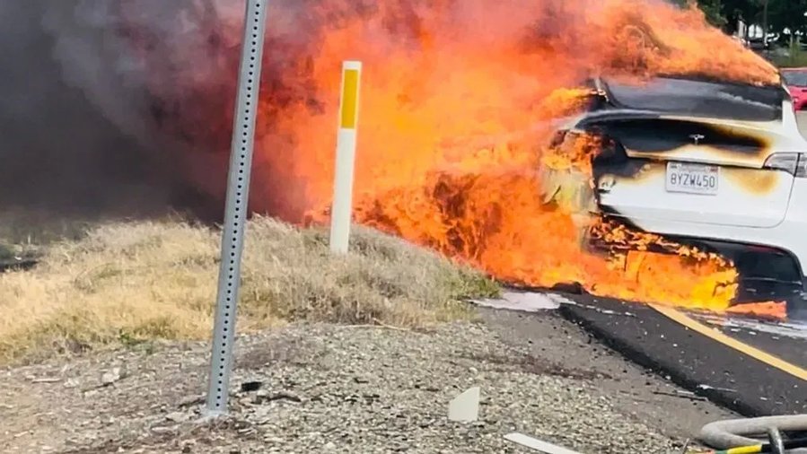 EV Fires Can Reignite Hours After the Flames Are Gone