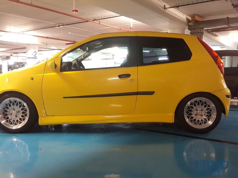 2002' Fiat Punto Abraham photo #3