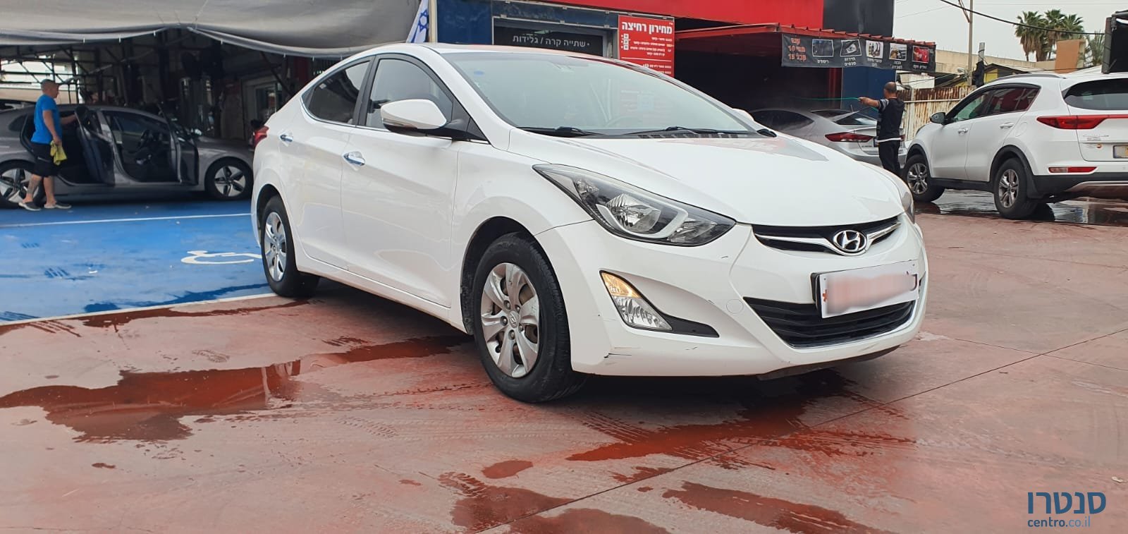 2015' Hyundai i35 photo #7