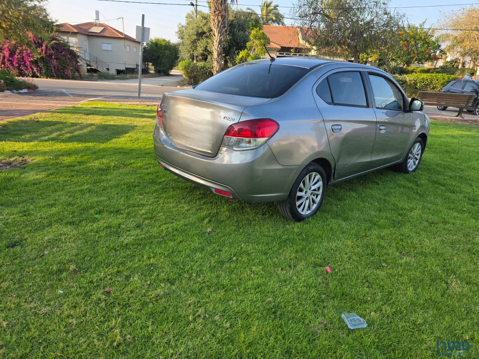 2015' Mitsubishi Attrage מיצובישי אטראז` photo #1