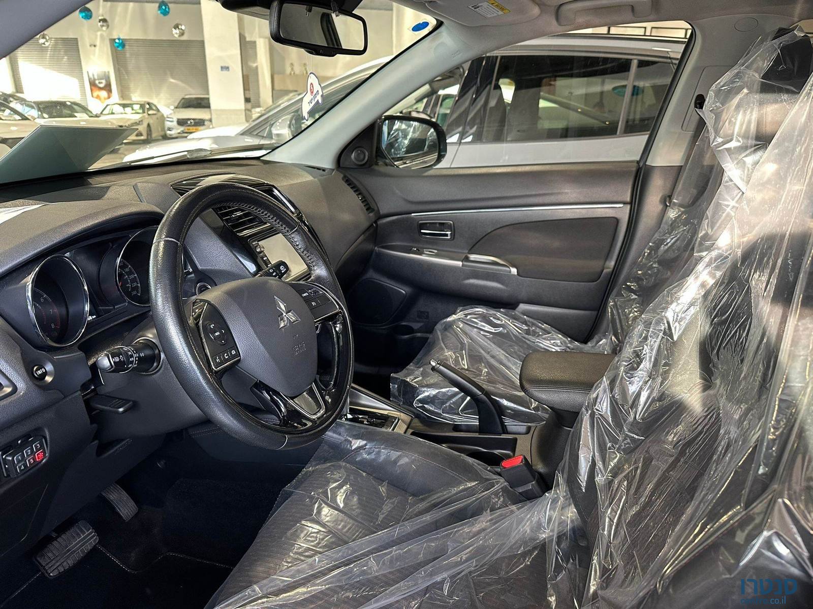 2018' Mitsubishi ASX photo #4