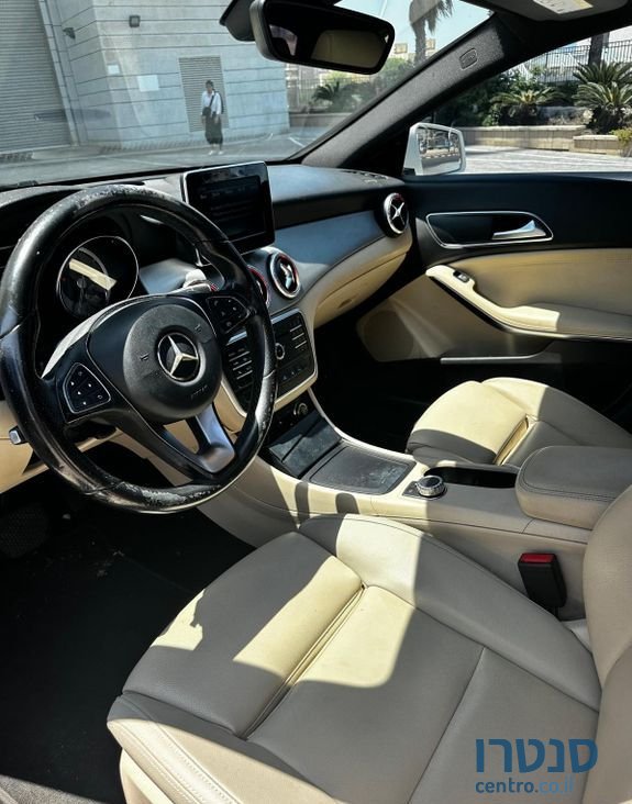 2016' Mercedes-Benz CLA מרצדס photo #5