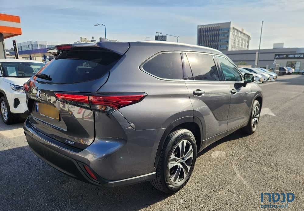 2021' Toyota Highlander טויוטה היילנדר photo #3