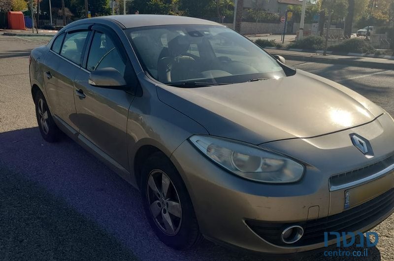 2011' Renault Fluence רנו פלואנס photo #2