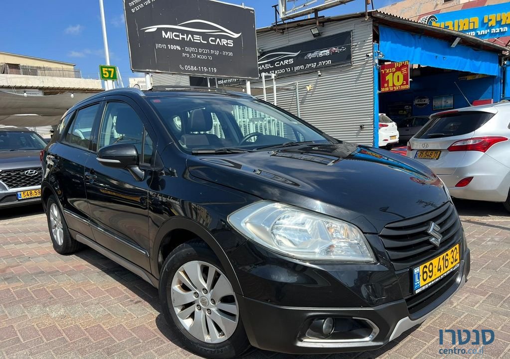 2014' Suzuki SX4 סוזוקי קרוסאובר photo #1