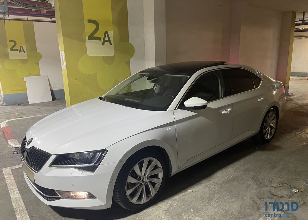 2019' Skoda Superb סקודה סופרב photo #4