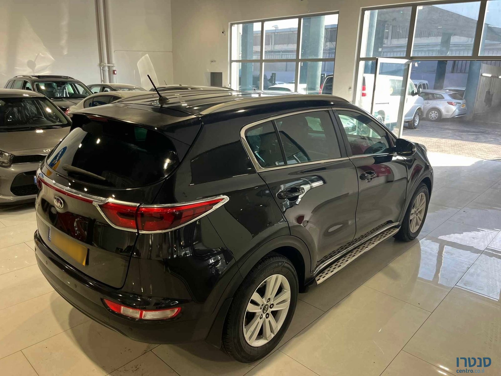 2016' Kia Sportage photo #2