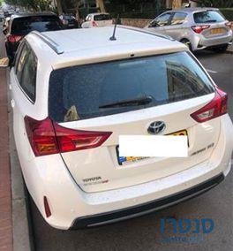2014' Toyota Auris טויוטה אוריס photo #2