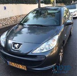 2011' Peugeot 206 פיג'ו photo #2