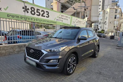 2020' Hyundai Tucson