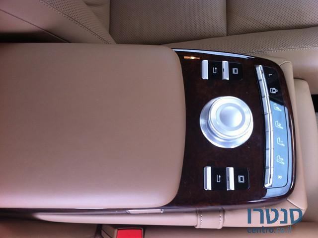 2008' Mercedes-Benz S 500 photo #6