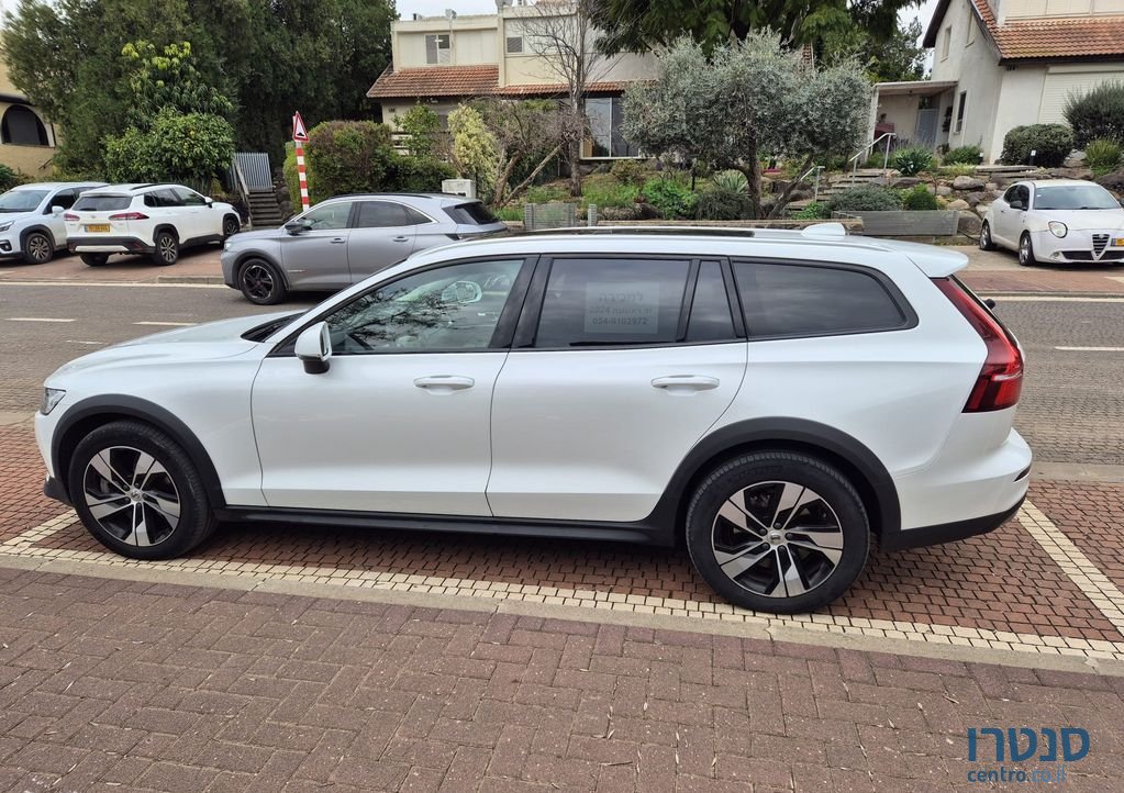 2024' Volvo V60 וולוו photo #4
