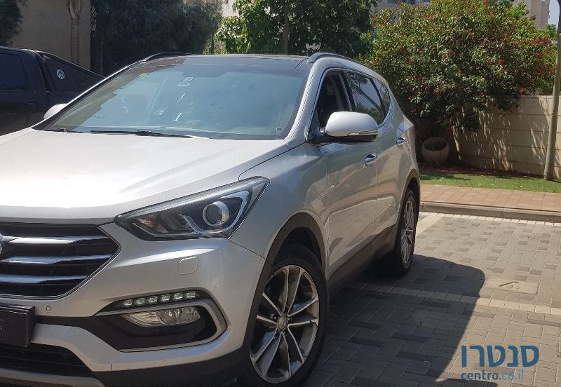 2017' Hyundai Santa Fe יונדאי סנטה פה photo #1