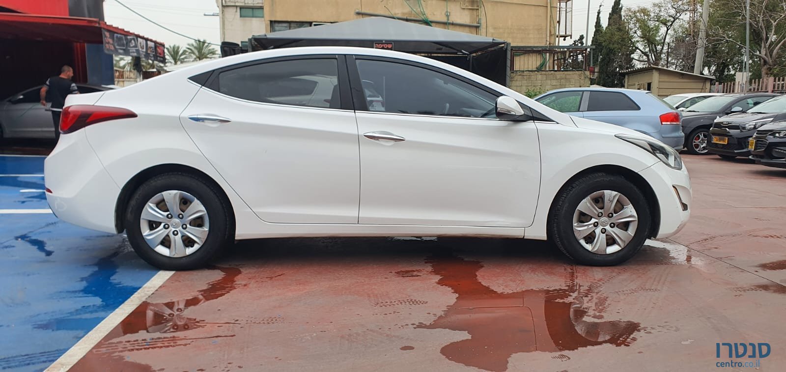 2015' Hyundai i35 photo #6