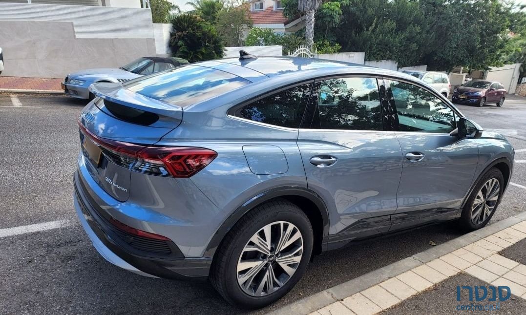 2022' Audi Q4 e-tron אאודי photo #4