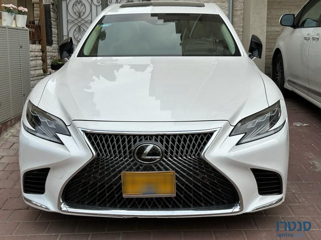 2020' Lexus Ls500 לקסוס photo #2