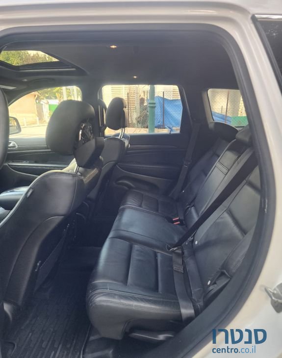 2021' Jeep Grand Cherokee ג'יפ גרנד צ'ירוקי photo #4