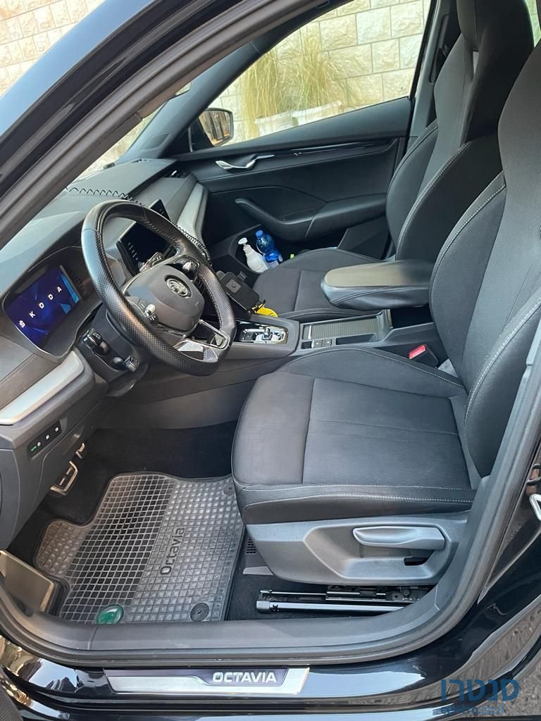 2021' Skoda Octavia סקודה אוקטביה photo #6