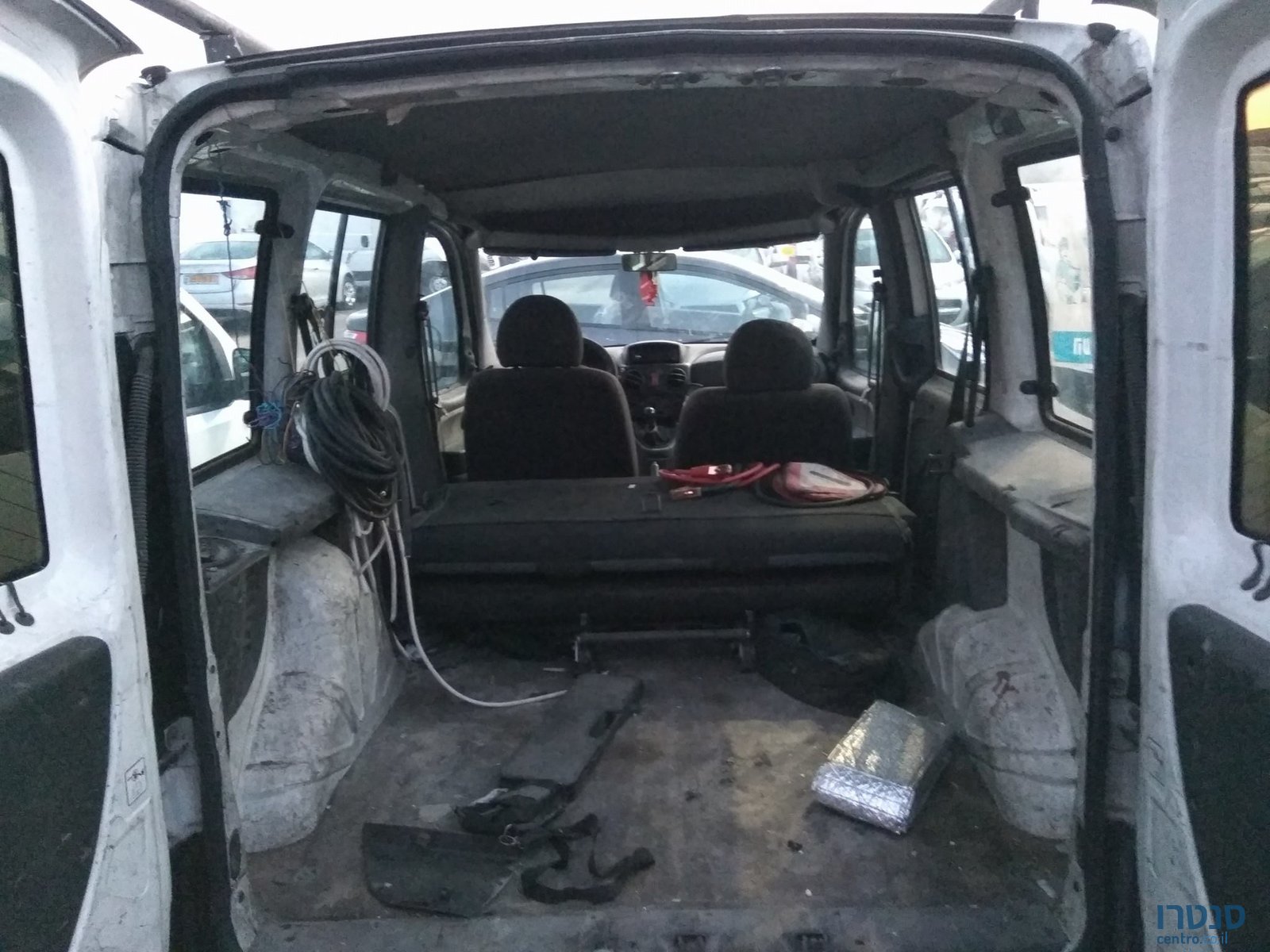 2010' Fiat Doblo photo #2