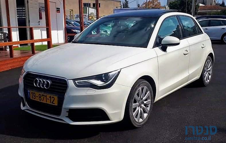 2013' Audi A1 photo #1