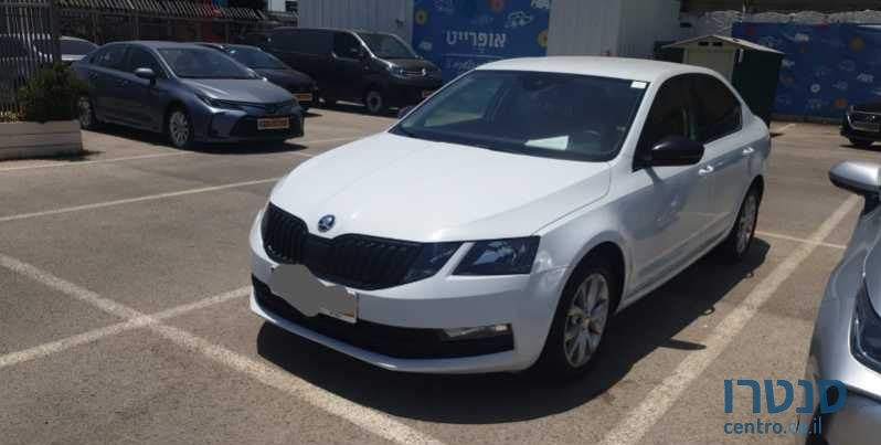 2020' Skoda Octavia סקודה אוקטביה photo #2