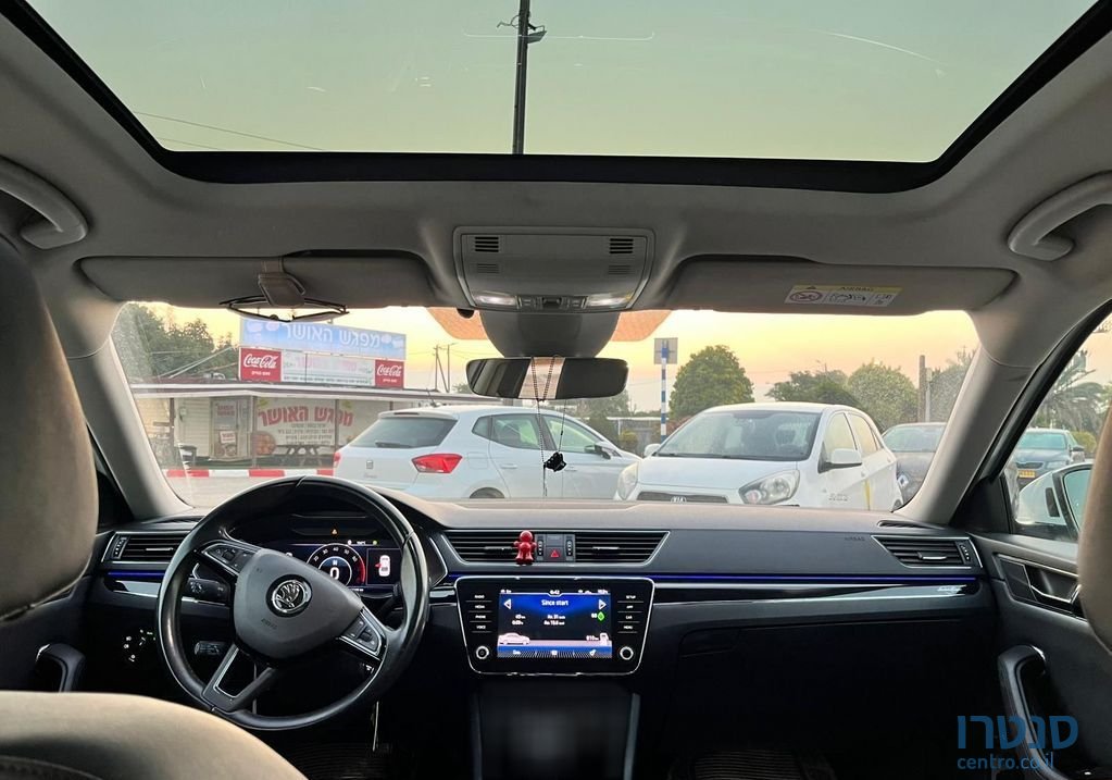 2020' Skoda Superb סקודה סופרב photo #4