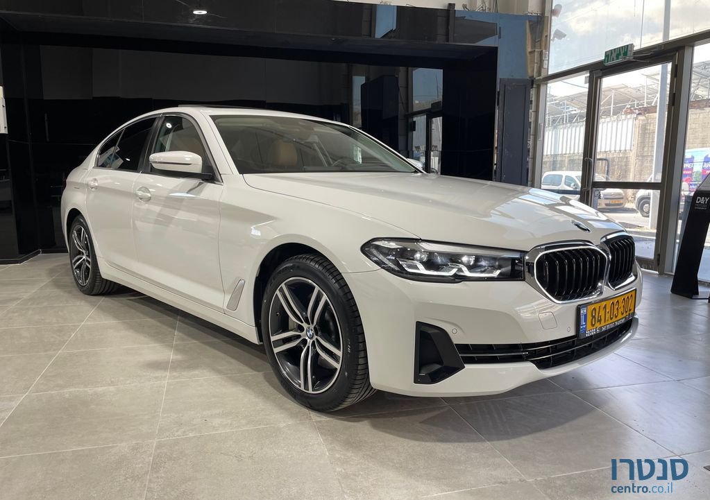 2022' BMW 5 Series ב.מ.וו סדרה 5 photo #2