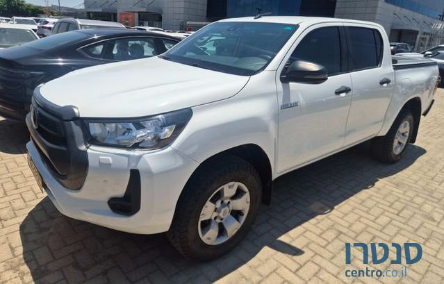 2024' Toyota Hilux טויוטה היילקס photo #3