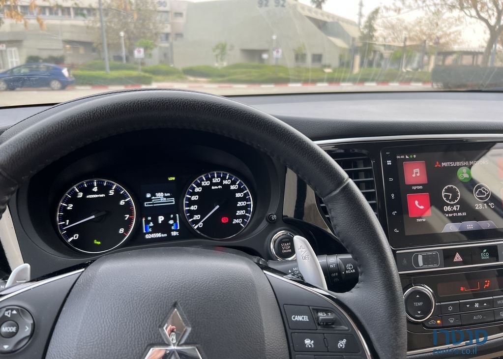 2019' Mitsubishi Outlander מיצובישי אאוטלנדר photo #1