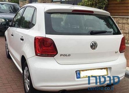2012' Volkswagen Polo photo #2