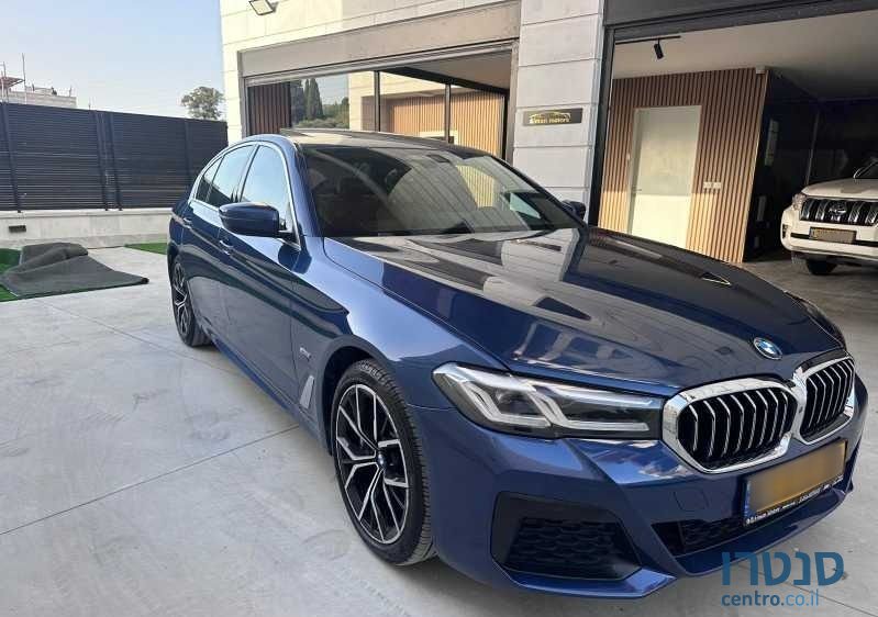 2021' BMW 5 Series ב.מ.וו סדרה 5 photo #3